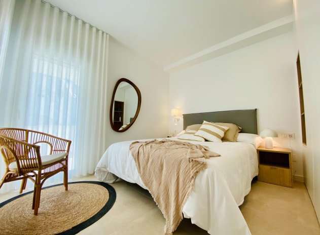 Obra nueva - Apartamento / Piso - Pilar de la Horadada - pueblo