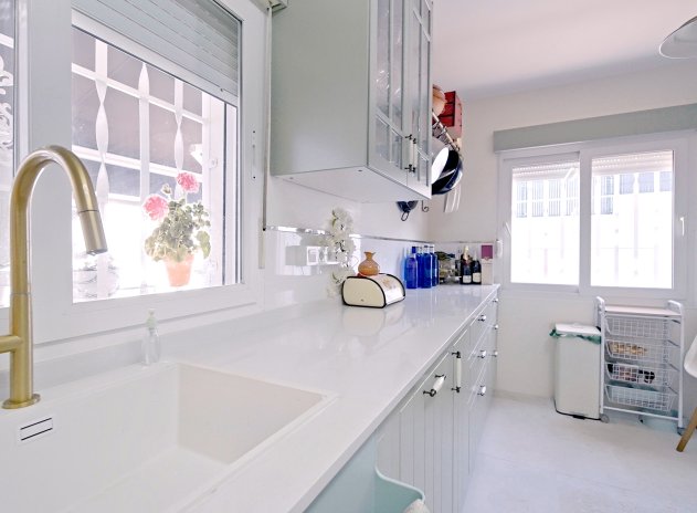 Herverkoop - Villa - Torrevieja - Los Balcones