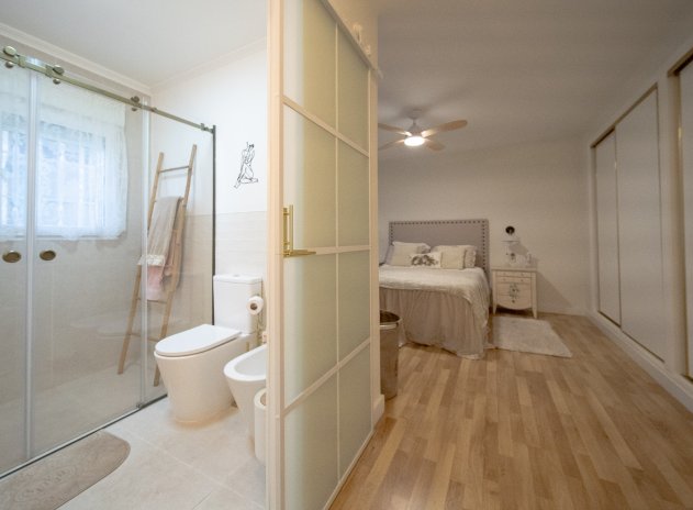 Herverkoop - Villa - Torrevieja - Los Balcones