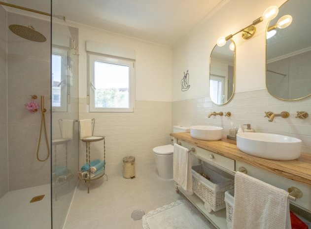 Herverkoop - Villa - Torrevieja - Los Balcones