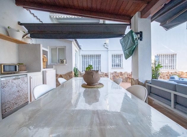Herverkoop - Villa - Torrevieja - Los Balcones