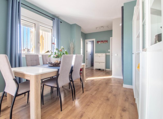 Herverkoop - Villa - San Miguel de Salinas - Blue lagoon