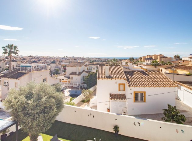 Herverkoop - Villa - San Miguel de Salinas - Blue lagoon