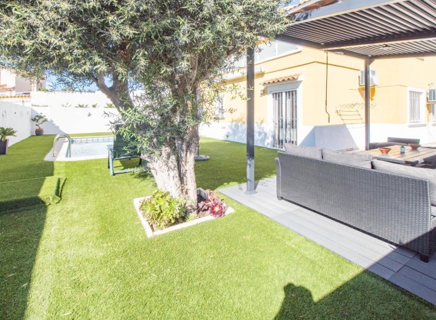 Herverkoop - Villa - San Miguel de Salinas - Blue lagoon