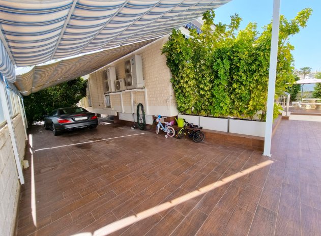 Herverkoop - Villa - Torrevieja - La Mata