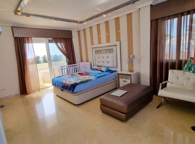 Herverkoop - Villa - Torrevieja - La Mata