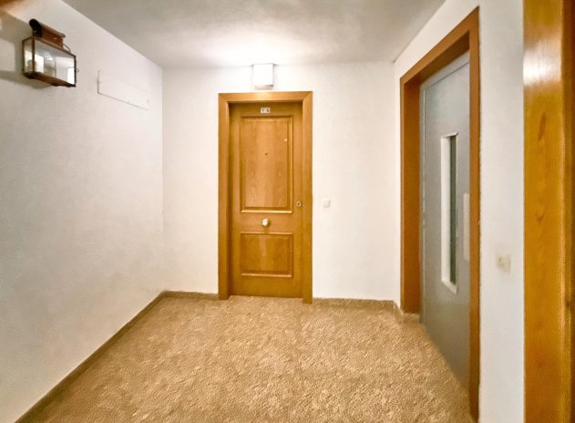 Herverkoop - Appartement - Torrevieja - Playa del Cura