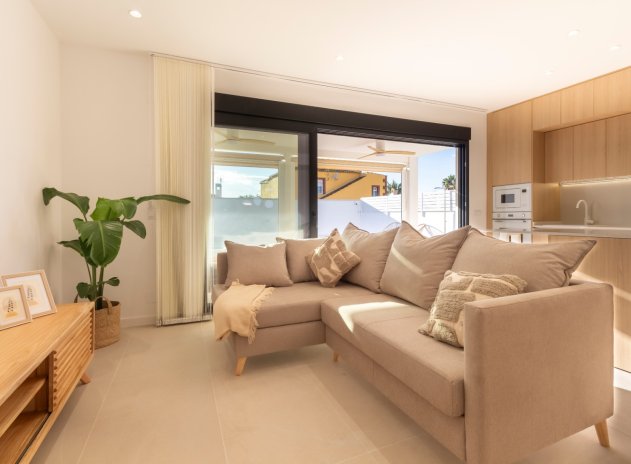 Reventa - Casa adosada - Torrevieja - El chaparral