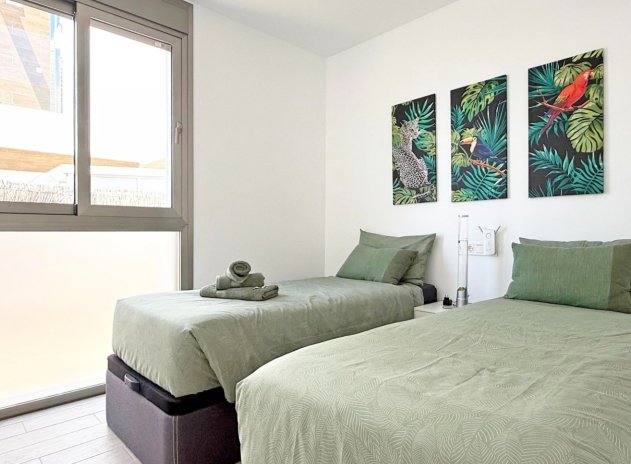 Herverkoop - Villa - Orihuela Costa - Villamartín