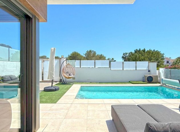 Herverkoop - Villa - Orihuela Costa - Villamartín