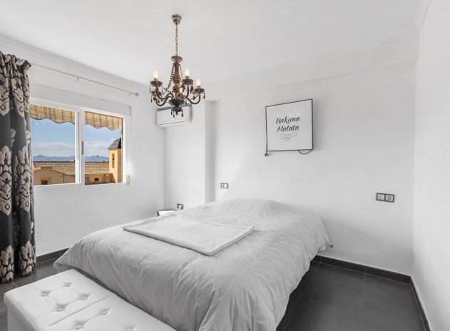 Reventa - Apartamento / Piso - Daya Nueva