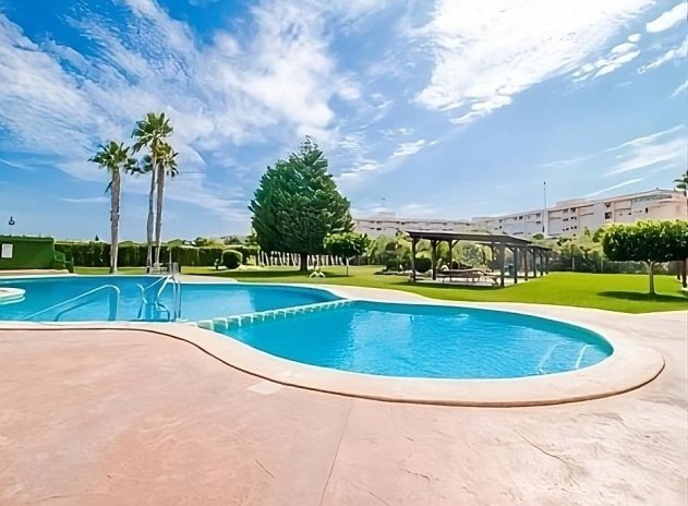 Herverkoop - Appartement - Torrevieja - Parque de las Naciones