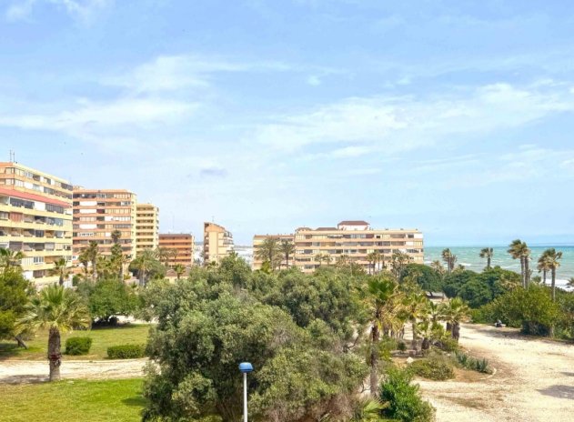 Herverkoop - Appartement - Torrevieja - La Mata