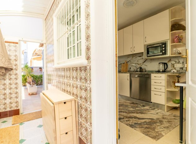 Herverkoop - Villa - Orihuela Costa - Punta Prima