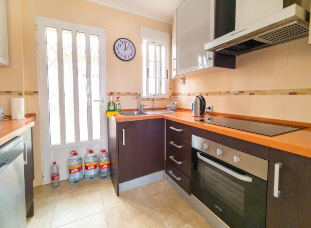 Herverkoop - Villa - Torrevieja - La Mata