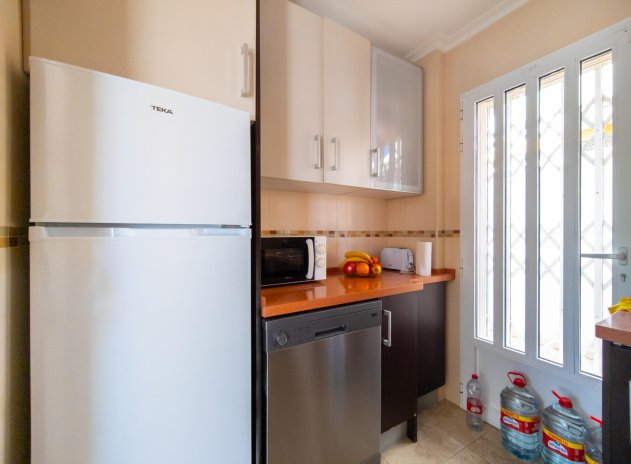 Herverkoop - Villa - Torrevieja - La Mata