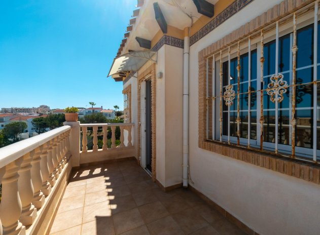 Herverkoop - Villa - Torrevieja - La Mata