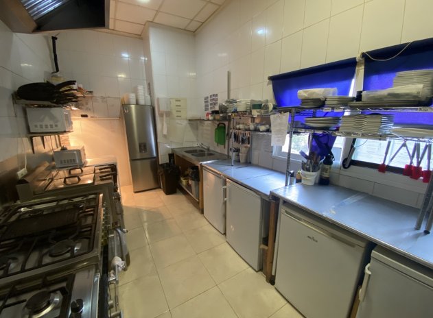 Resale - Commercial * - Algorfa *