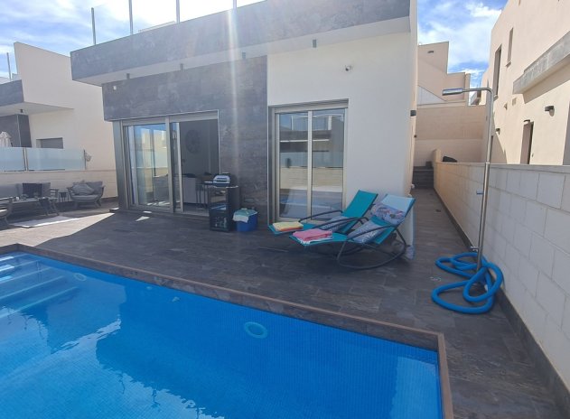 Herverkoop - Villa - Pau 26 - Villamartín