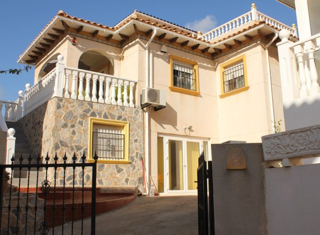 Reventa - Villa - La Zenia