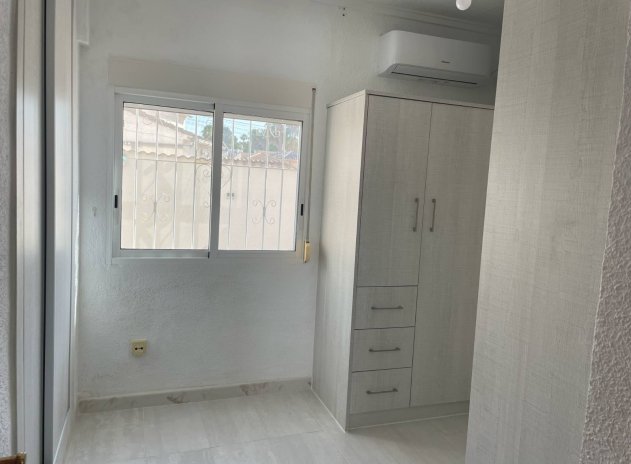 Herverkoop - Villa - Torrevieja - San luis