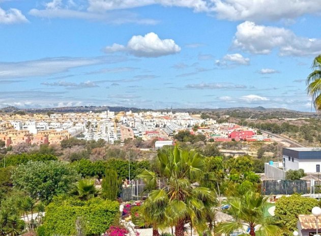 Herverkoop - Villa - Orihuela Costa - Los Altos