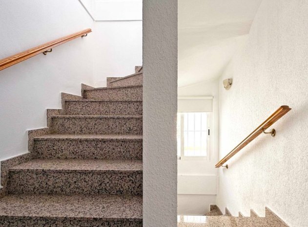 Herverkoop - Villa - Orihuela Costa - Los Altos