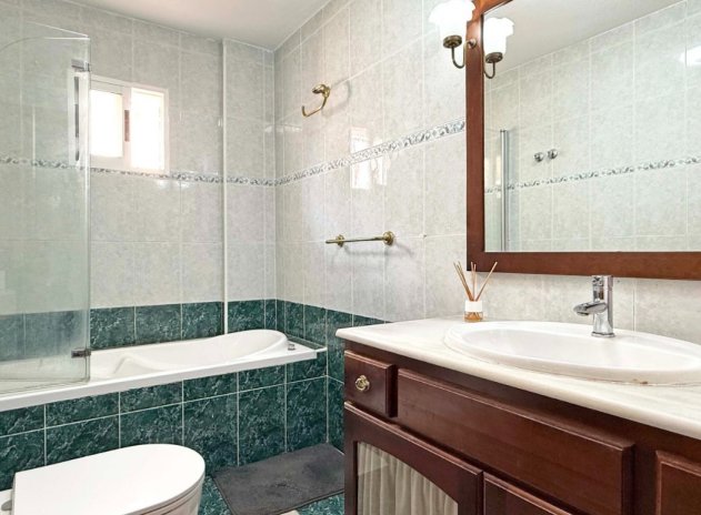 Herverkoop - Villa - Orihuela Costa - Los Altos