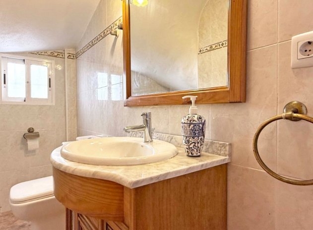 Herverkoop - Villa - Orihuela Costa - Los Altos