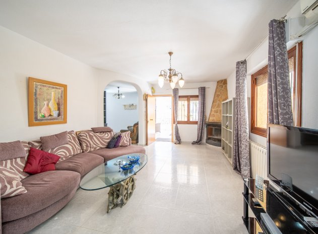 Herverkoop - Villa - Orihuela Costa - Las Filipinas