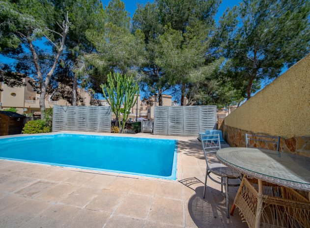 Herverkoop - Villa - Orihuela Costa - Las Filipinas