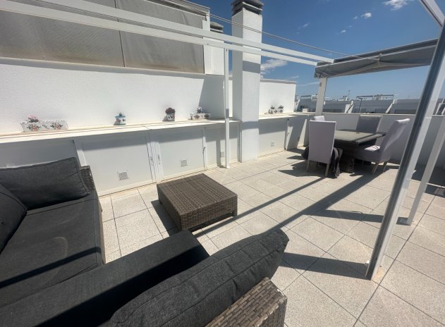 Resale - Apartment / Flat * - Orihuela - Entre Naranjos *