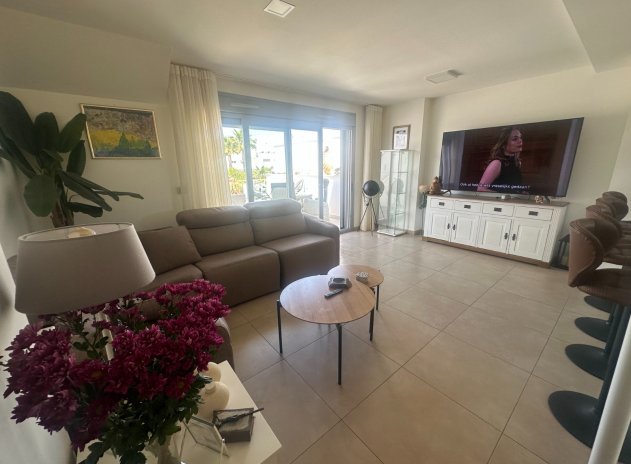 Resale - Apartment / Flat * - Orihuela - Entre Naranjos *