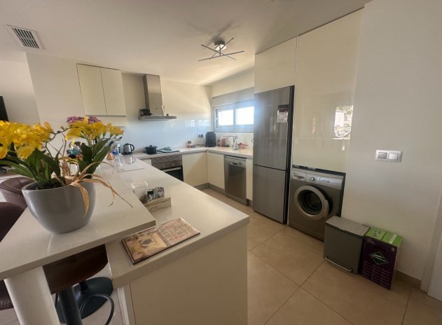 Resale - Apartment / Flat * - Orihuela - Entre Naranjos *