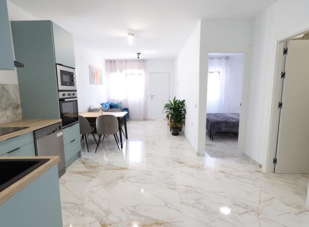 Herverkoop - Rijwoning - Torrevieja - San luis