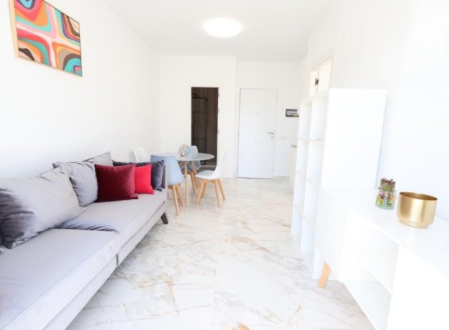 Herverkoop - Rijwoning - Torrevieja - San luis