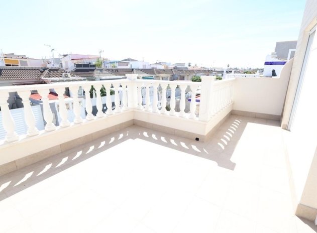 Herverkoop - Rijwoning - Torrevieja - San luis