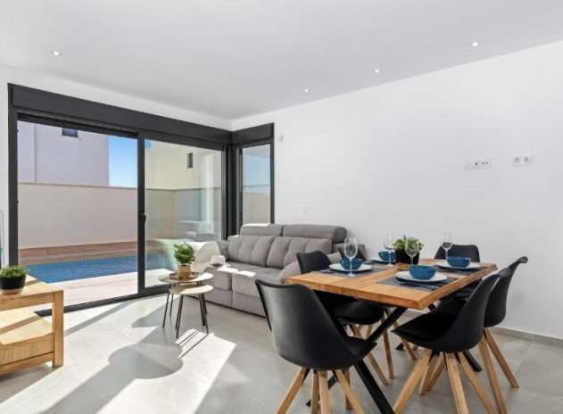 Wiederverkauf - Villa - San Miguel de Salinas