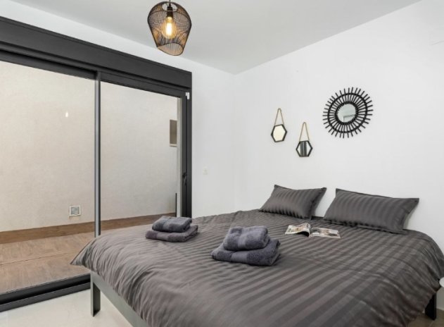 Wiederverkauf - Villa - San Miguel de Salinas