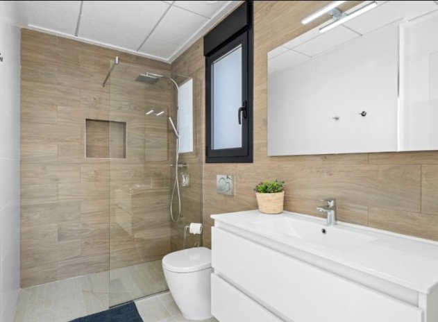 Wiederverkauf - Villa - San Miguel de Salinas