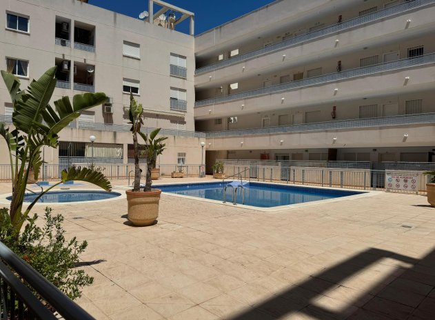 Wiederverkauf - Wohnung - Almoradí