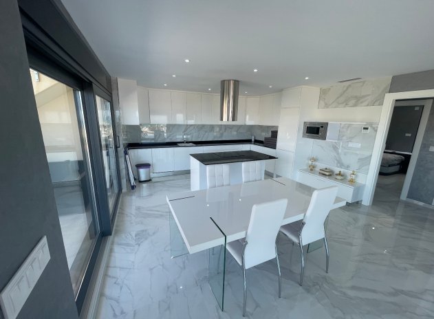 Herverkoop - Villa - La Mata