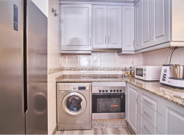 Herverkoop - Villa - Los Montesinos - La Herrada