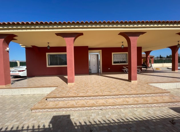 Reventa - Villa - Albatera