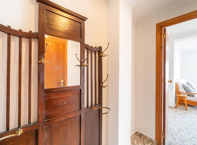 Herverkoop - Appartement - Torrevieja - Playa de los Naufragos