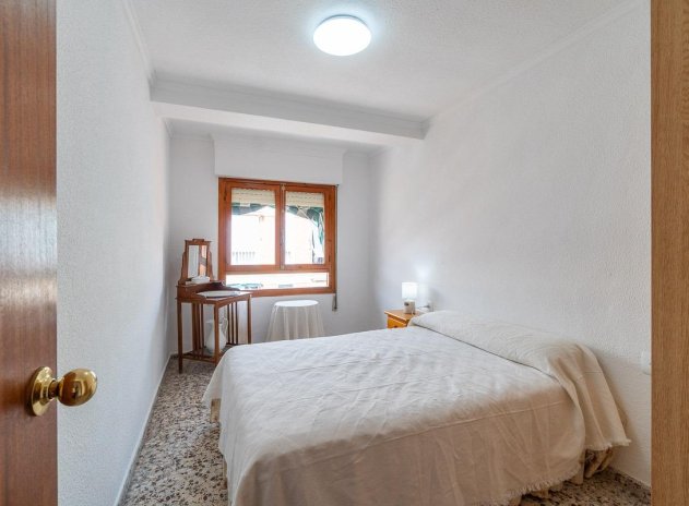 Herverkoop - Appartement - Torrevieja - Playa de los Naufragos