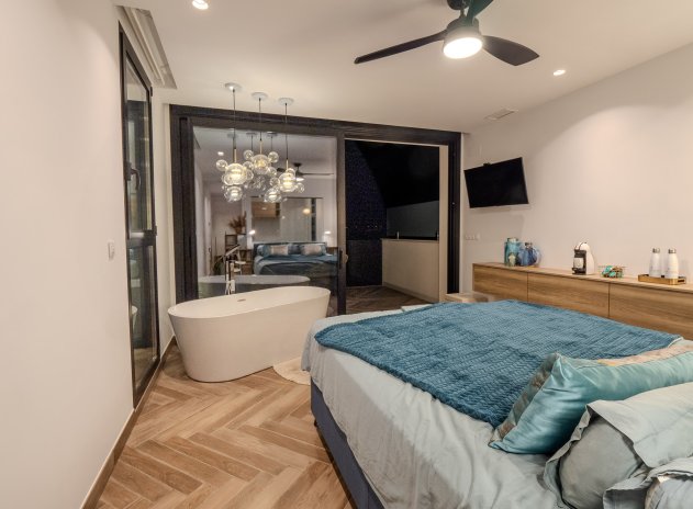 Herverkoop - Villa - Orihuela Costa - Las Colinas Golf Resort