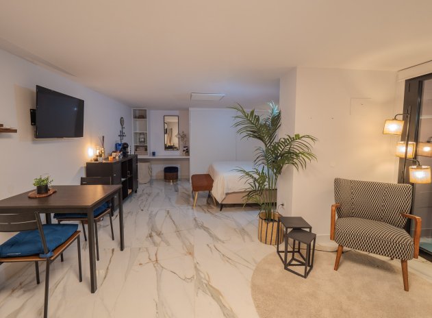 Herverkoop - Villa - Orihuela Costa - Las Colinas Golf Resort