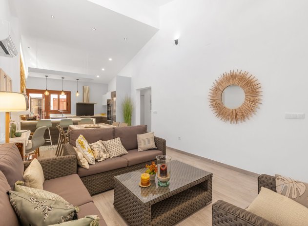 Wiederverkauf - Villa - Orihuela Costa - Punta Prima