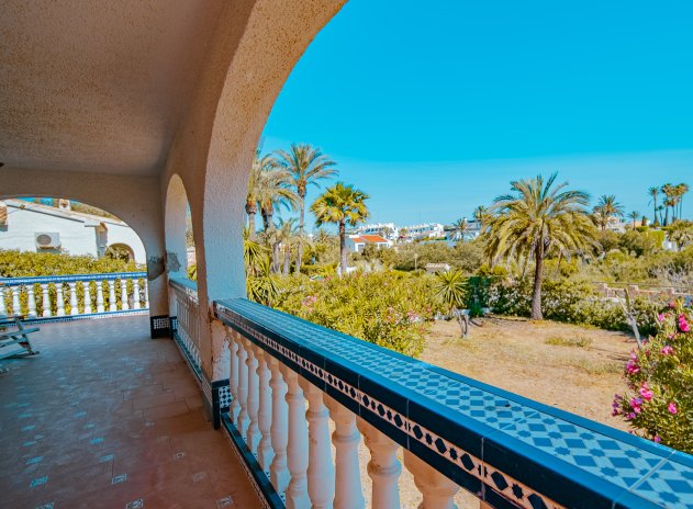 Herverkoop - Villa - Orihuela Costa - Playa Flamenca